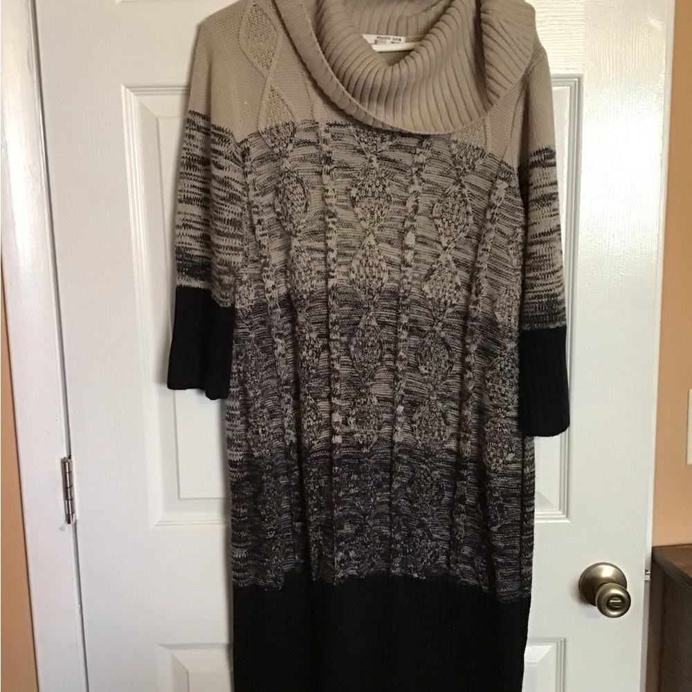 Studio One Sweater Dress, EUC